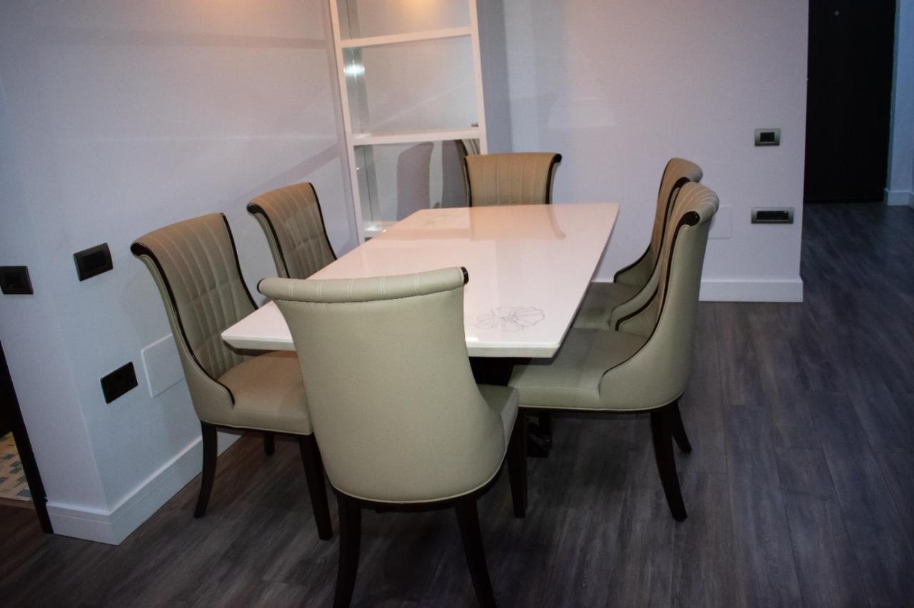 Apartament Apartament Valcea Râmnicu Vâlcea Zewnętrze zdjęcie