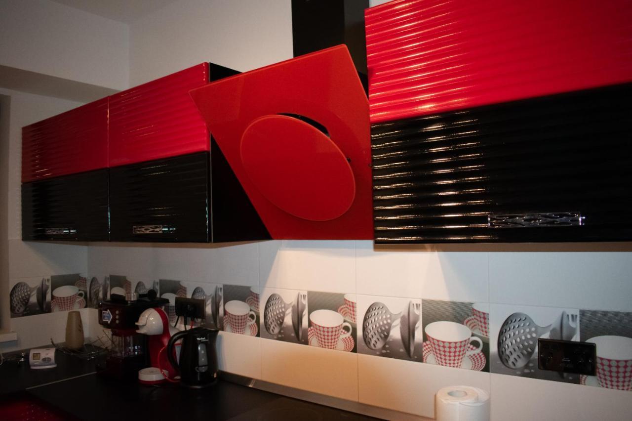 Apartament Apartament Valcea Râmnicu Vâlcea Zewnętrze zdjęcie