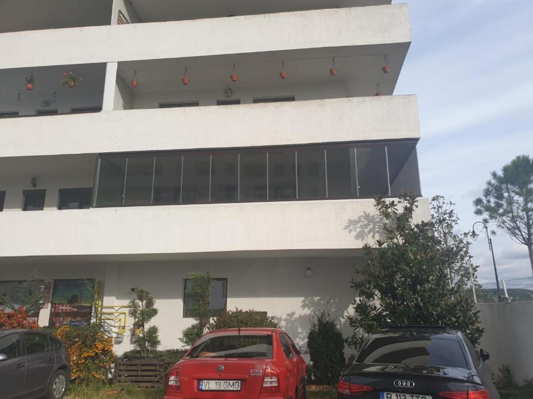 Apartament Apartament Valcea Râmnicu Vâlcea Zewnętrze zdjęcie